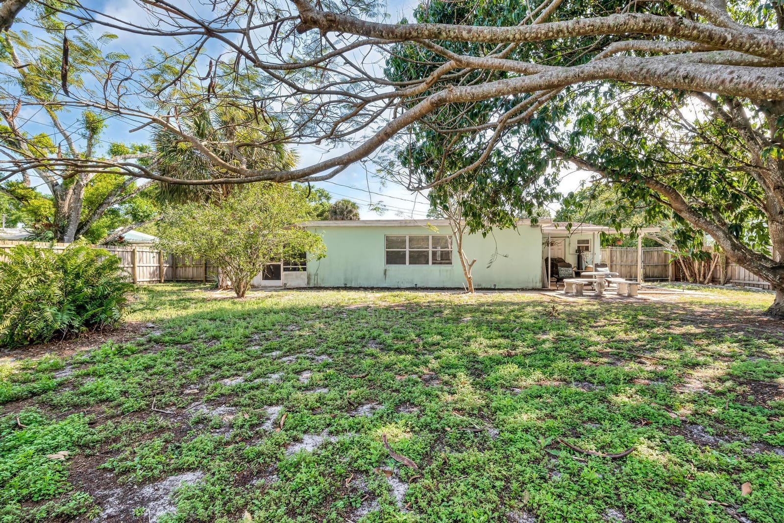 332 Smallwood Avenue, Fort Pierce, FL 34982 photo 29