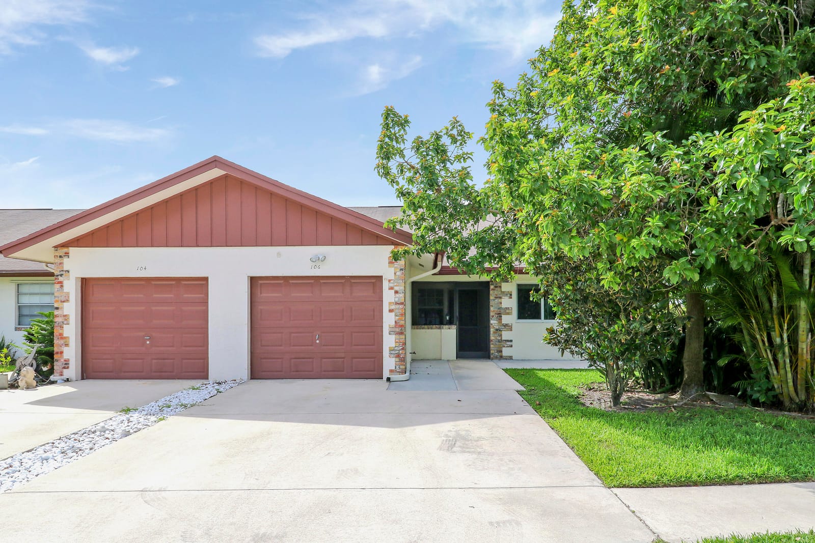 106 S Moccasin Trail, Jupiter, FL 33458