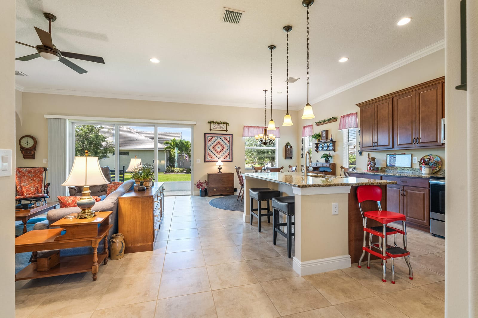 6104 Graysen Square, Vero Beach, FL 32967 photo 22