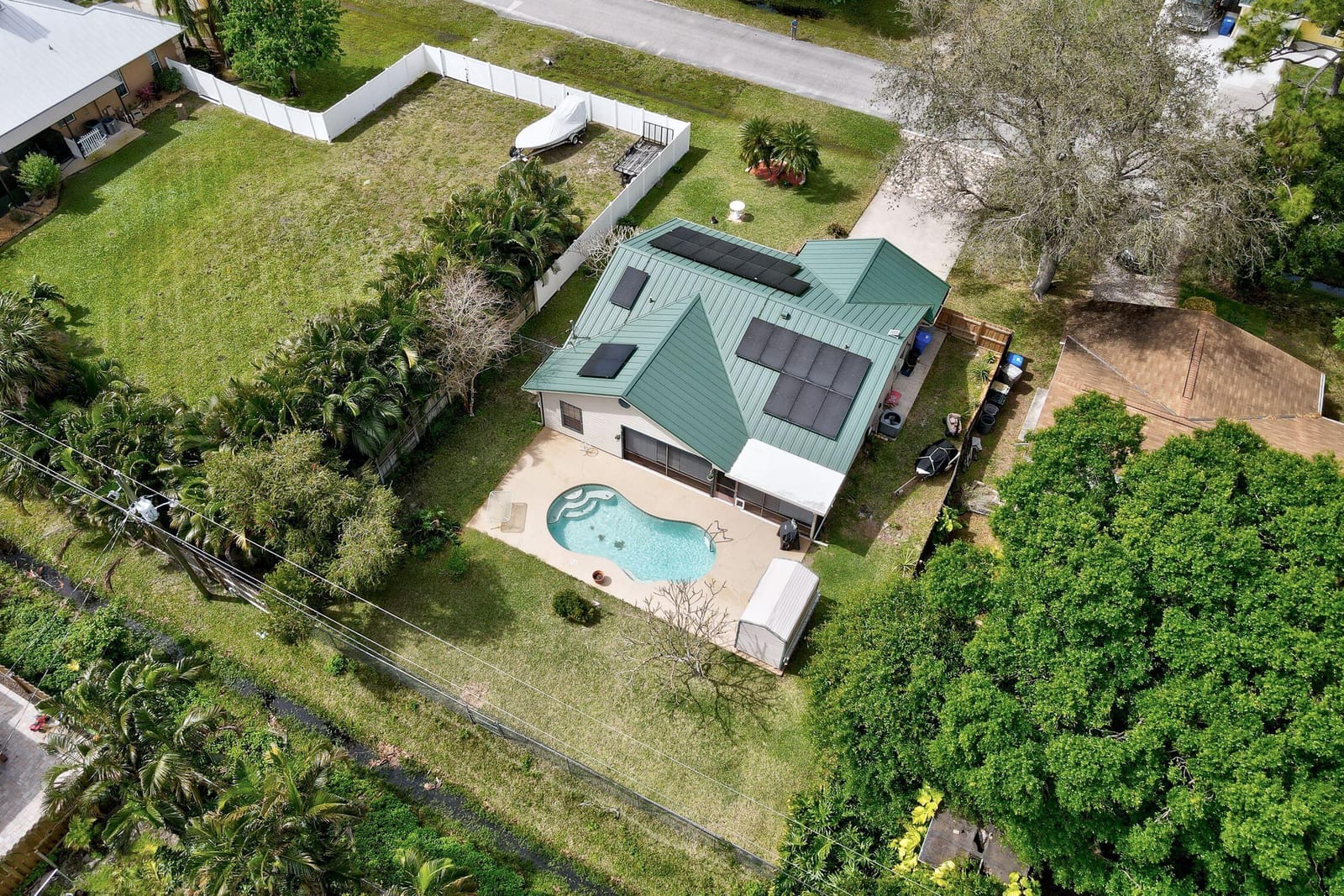 1226 32 Avenue SW, Vero Beach, FL 32968