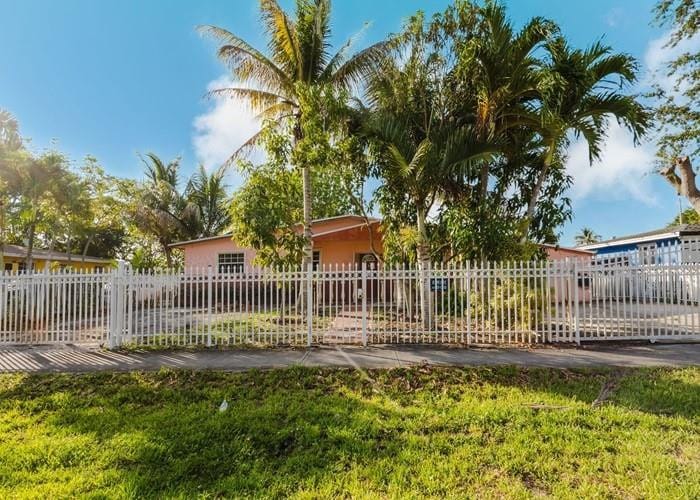 3610 SW 36 Street — photo 3
