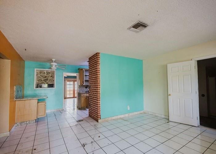 3610 SW 36 Street — photo 8