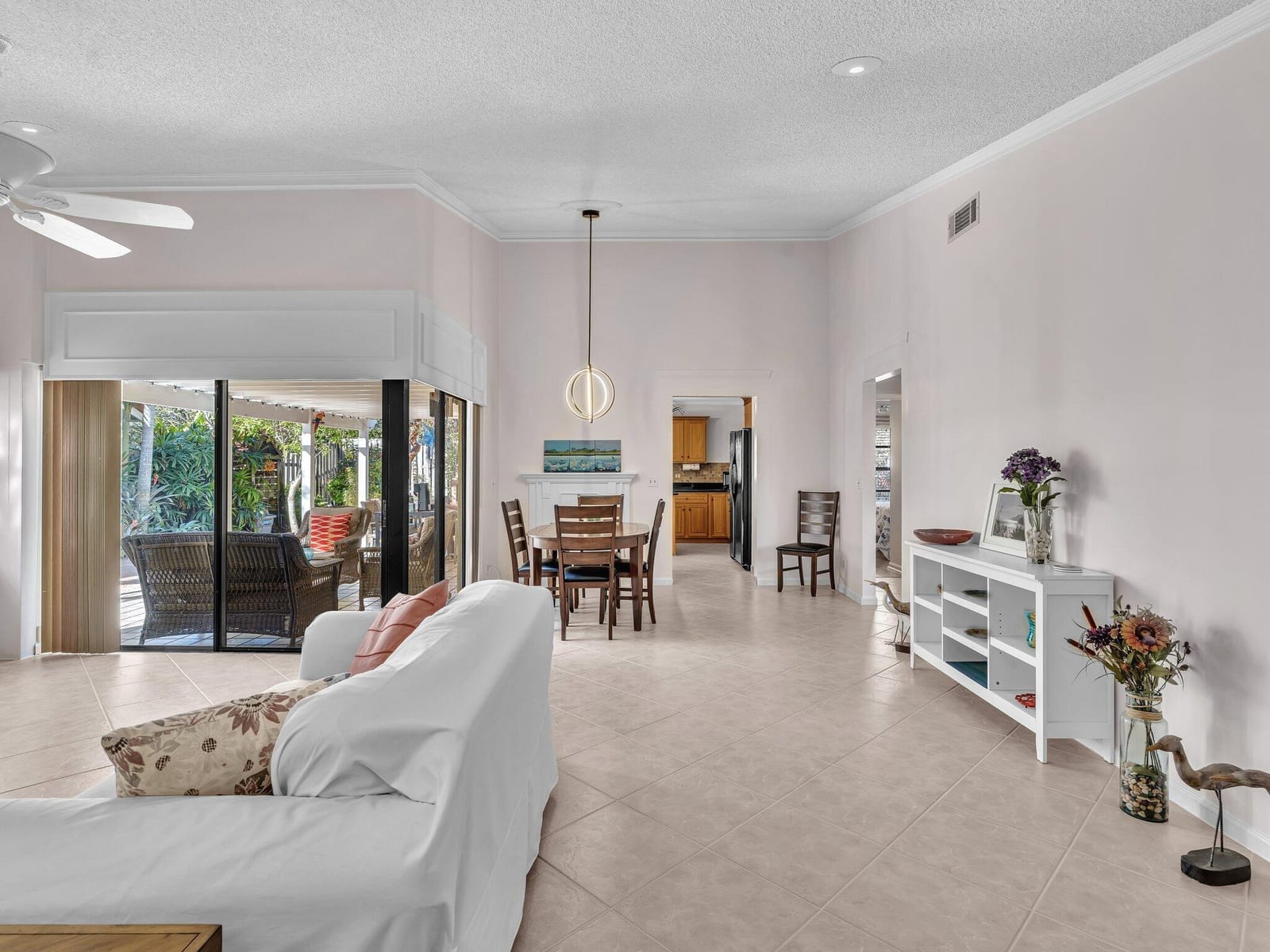 1590 NW 22 Avenue, Delray Beach, FL 33445 photo 8