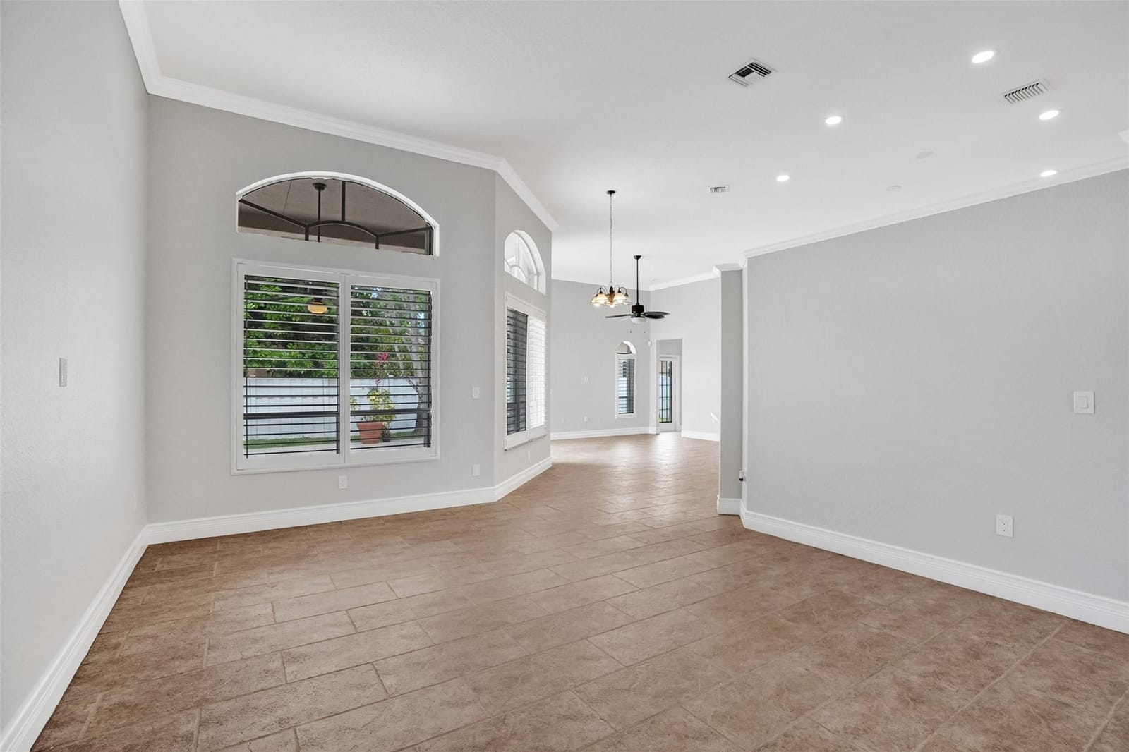2037 NW 139th Avenue, Pembroke Pines, FL 33028 photo 14