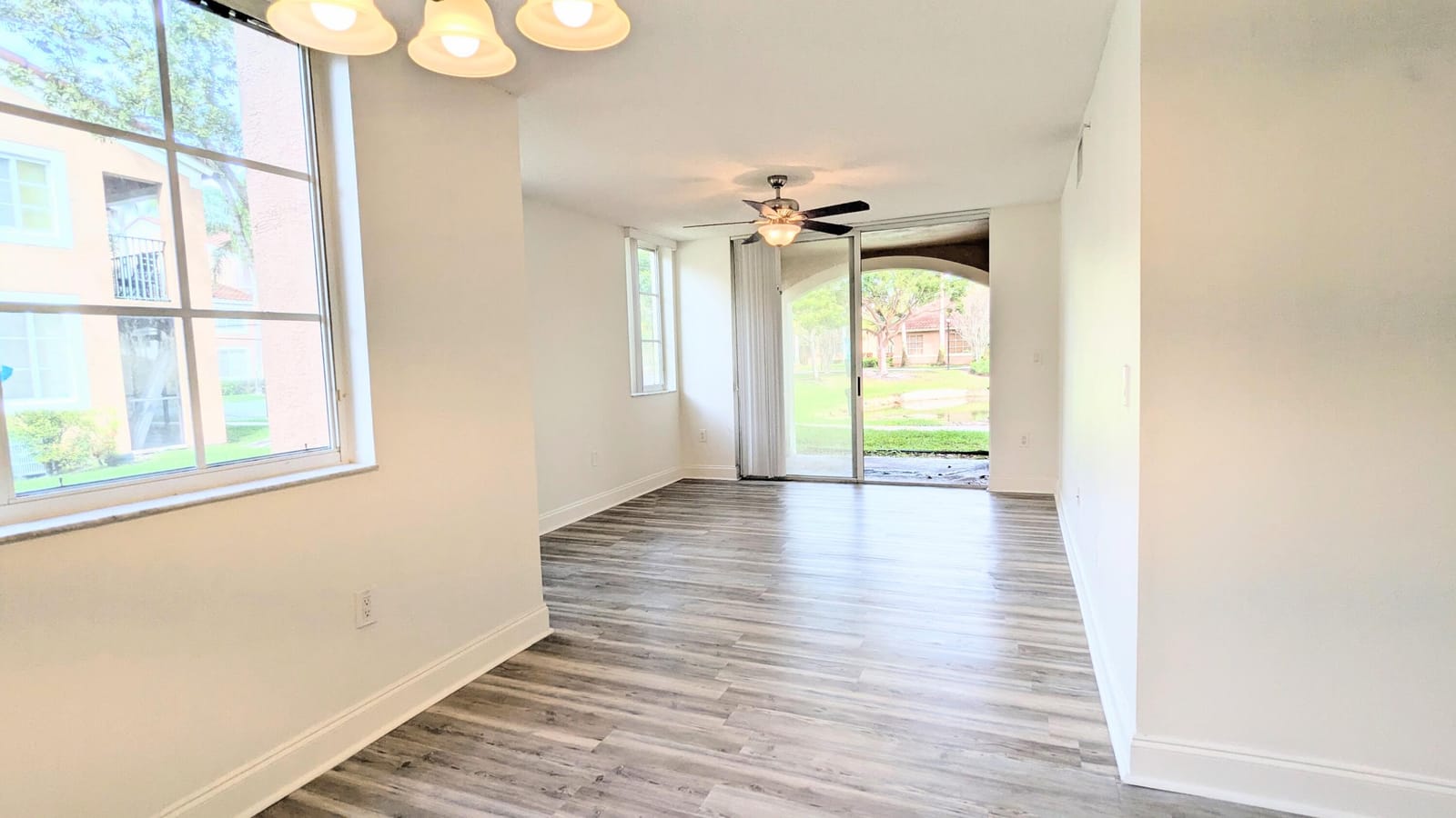 4816 N State Road 7 102 — photo 6