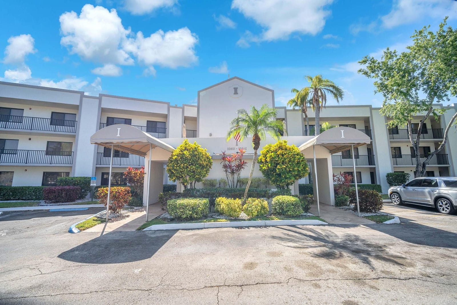 10839 W Clairmont Circle 209, Tamarac, FL 33321