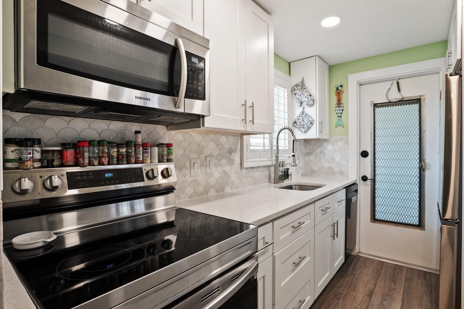 2120 NE 42nd Street 6A — photo 12