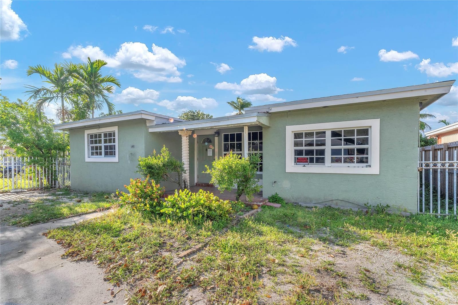 2538 Rodman Street — photo 3