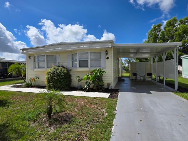 41 El Camino Real, Port St. Lucie, FL 34952