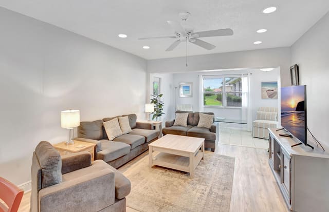 124 Mockingbird Lane 124, Delray Beach, FL 33445