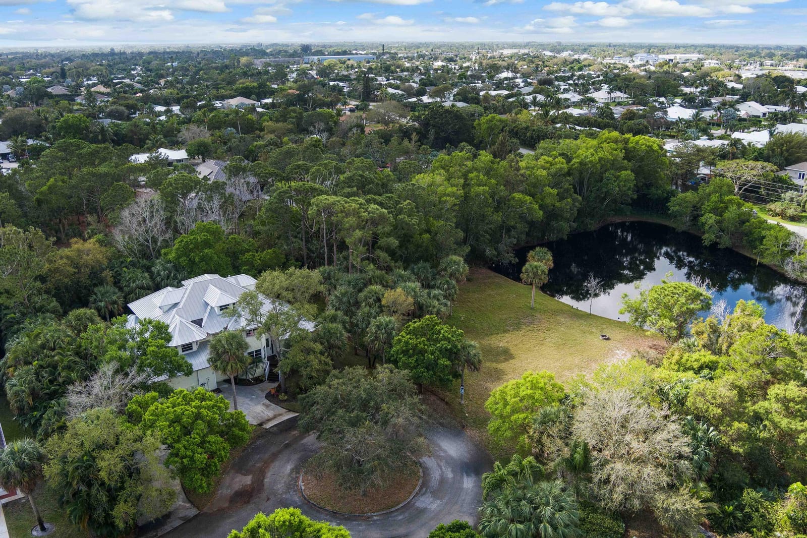 4902 SE Schooner Oaks Way, Stuart, FL 34997