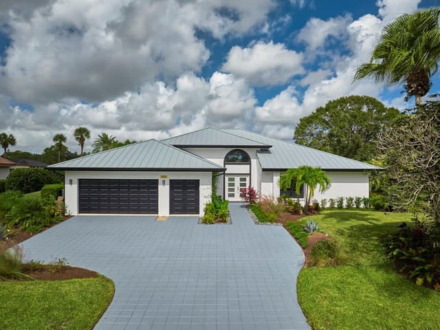 4961 SW Parkgate Boulevard, sold in Pipers Landing, Palm City, FL