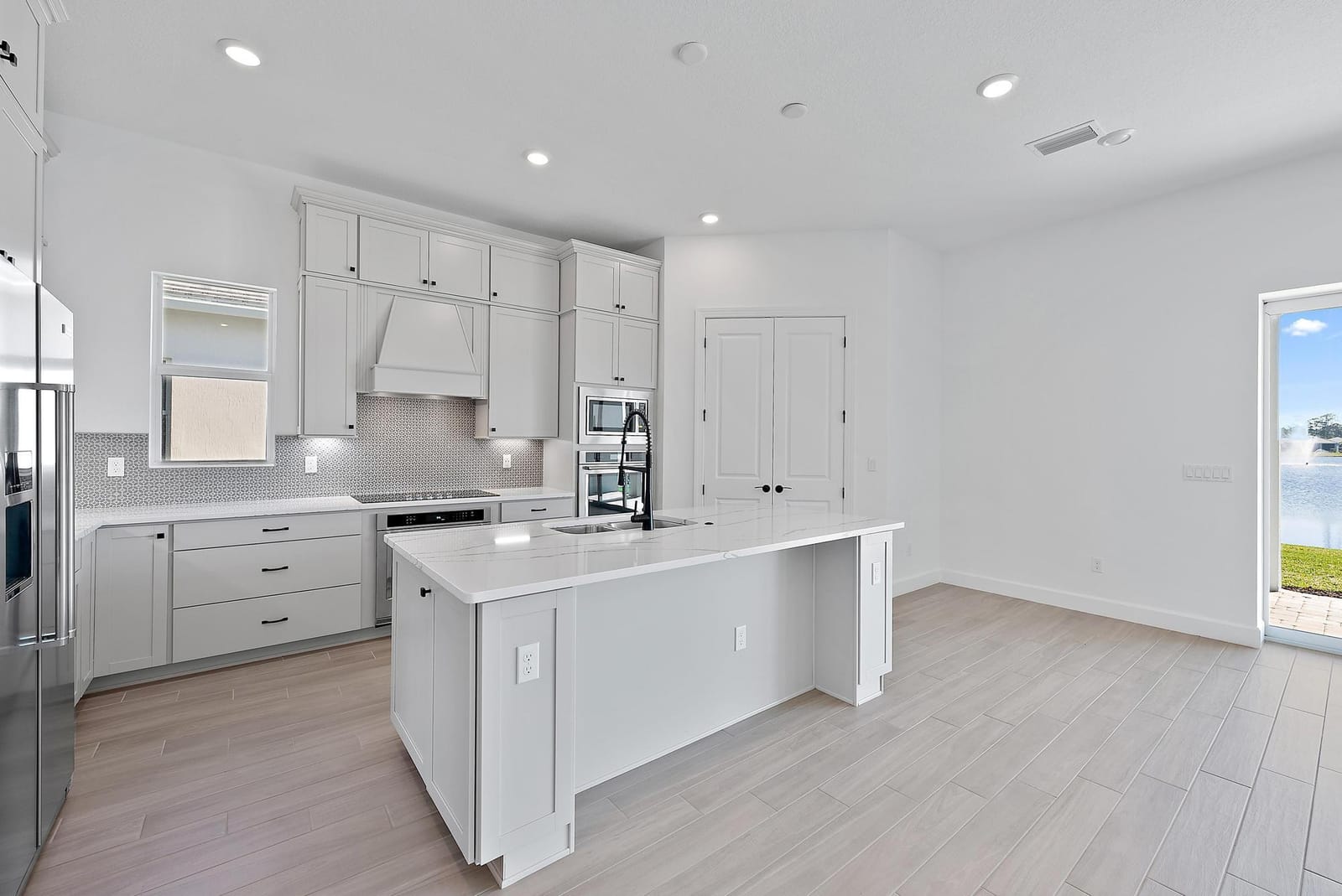 9801 SW Legacy Drive, Stuart, FL 34997 photo 9