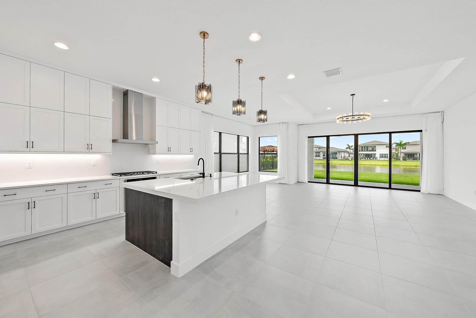 8281 Essex Country Club Drive, Boca Raton, FL 33434 photo 8