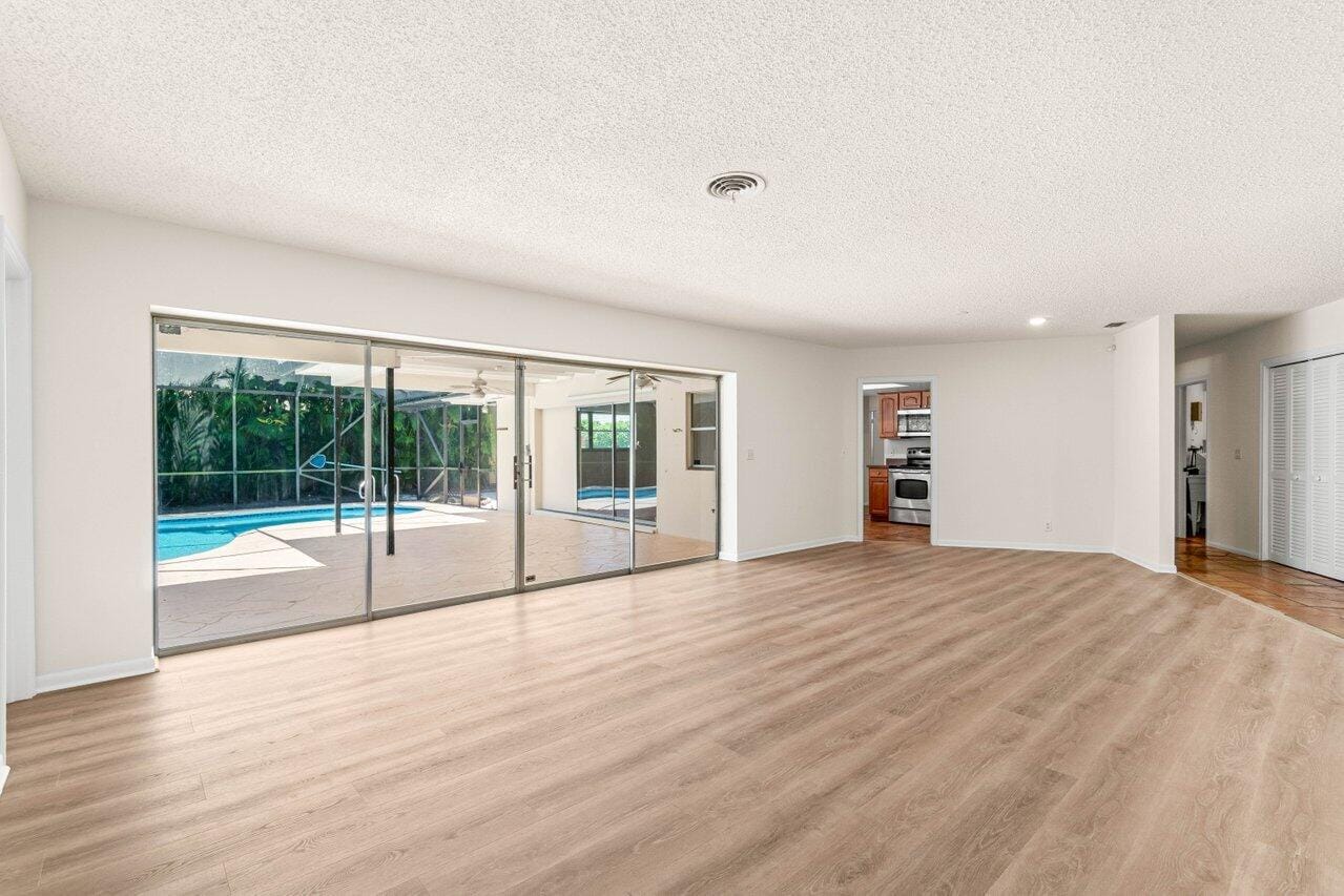 4186 Oak Street, Palm Beach Gardens, FL 33418 photo 5