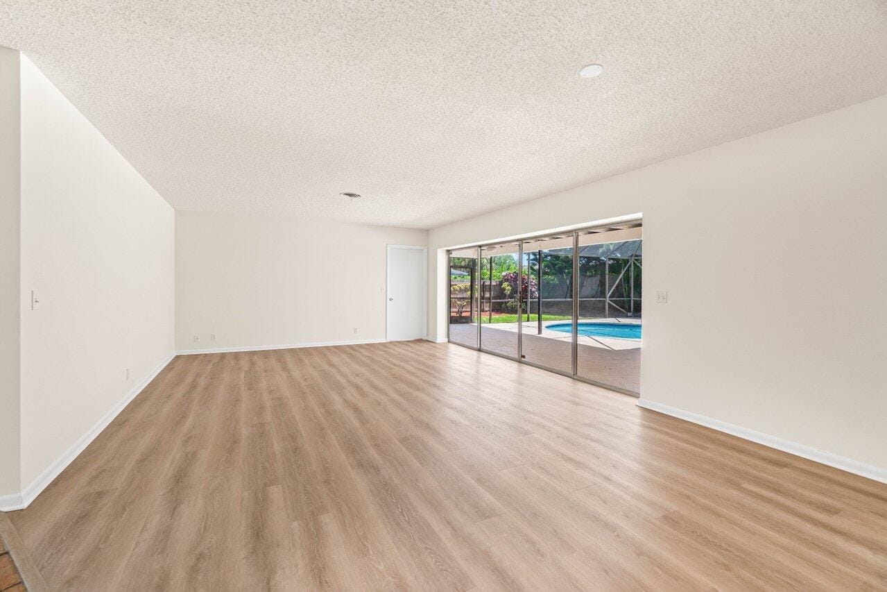 4186 Oak Street, Palm Beach Gardens, FL 33418 photo 6
