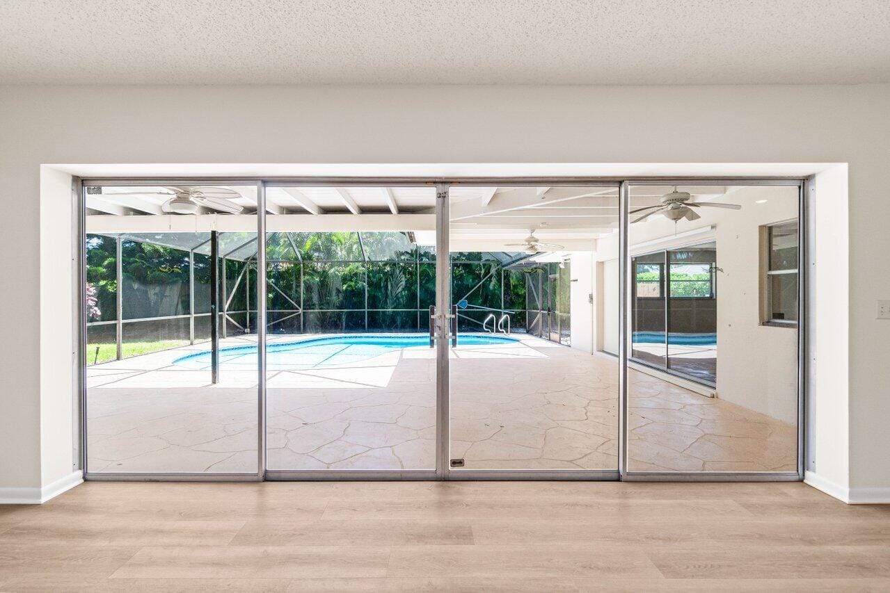 4186 Oak Street, Palm Beach Gardens, FL 33418 photo 7