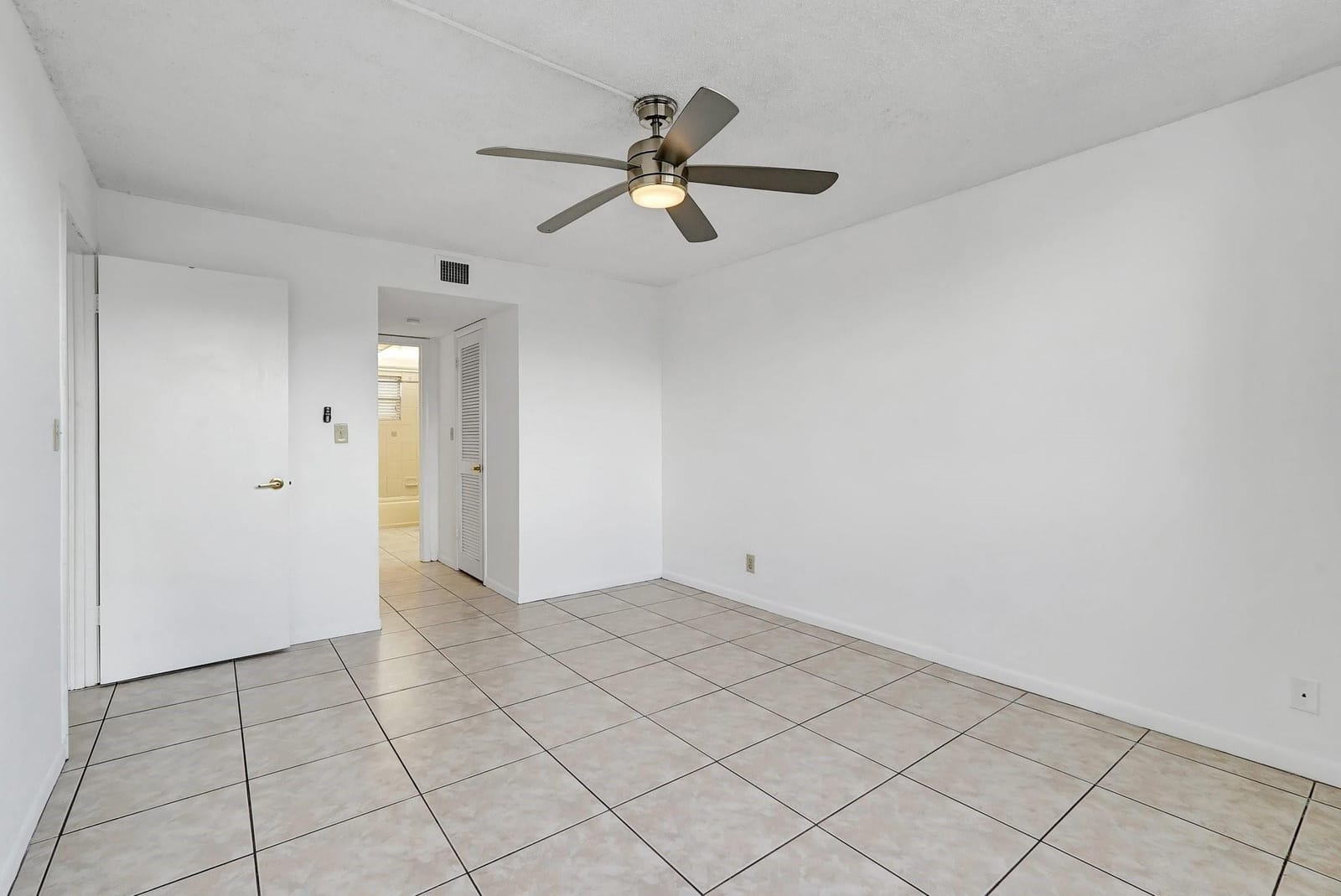 505 E Dania Beach Boulevard 3J, Dania Beach, FL 33004 photo 16