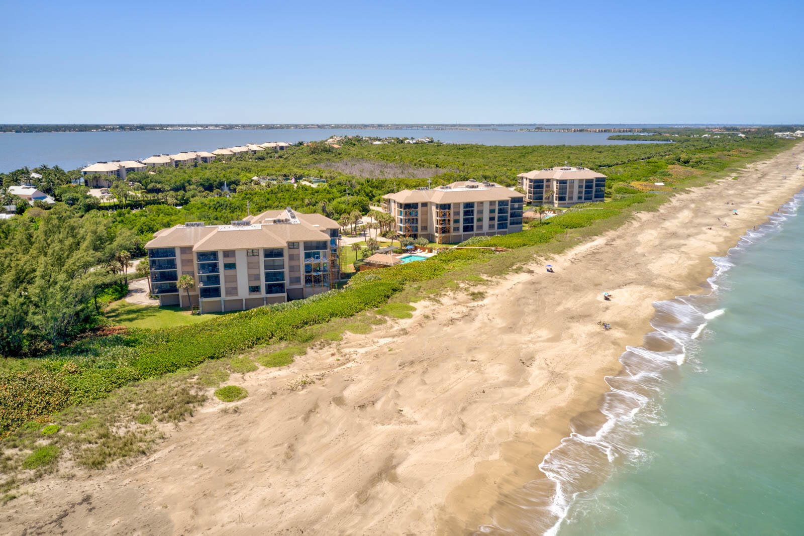 2571 NE Ocean Boulevard 10-205, Stuart, FL 34996 photo 3