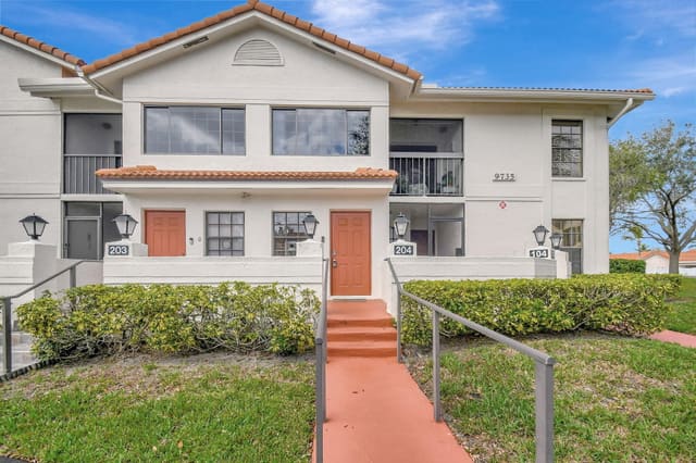9735 Pavarotti Ter 204 Terrace 204, Boynton Beach, FL 33437