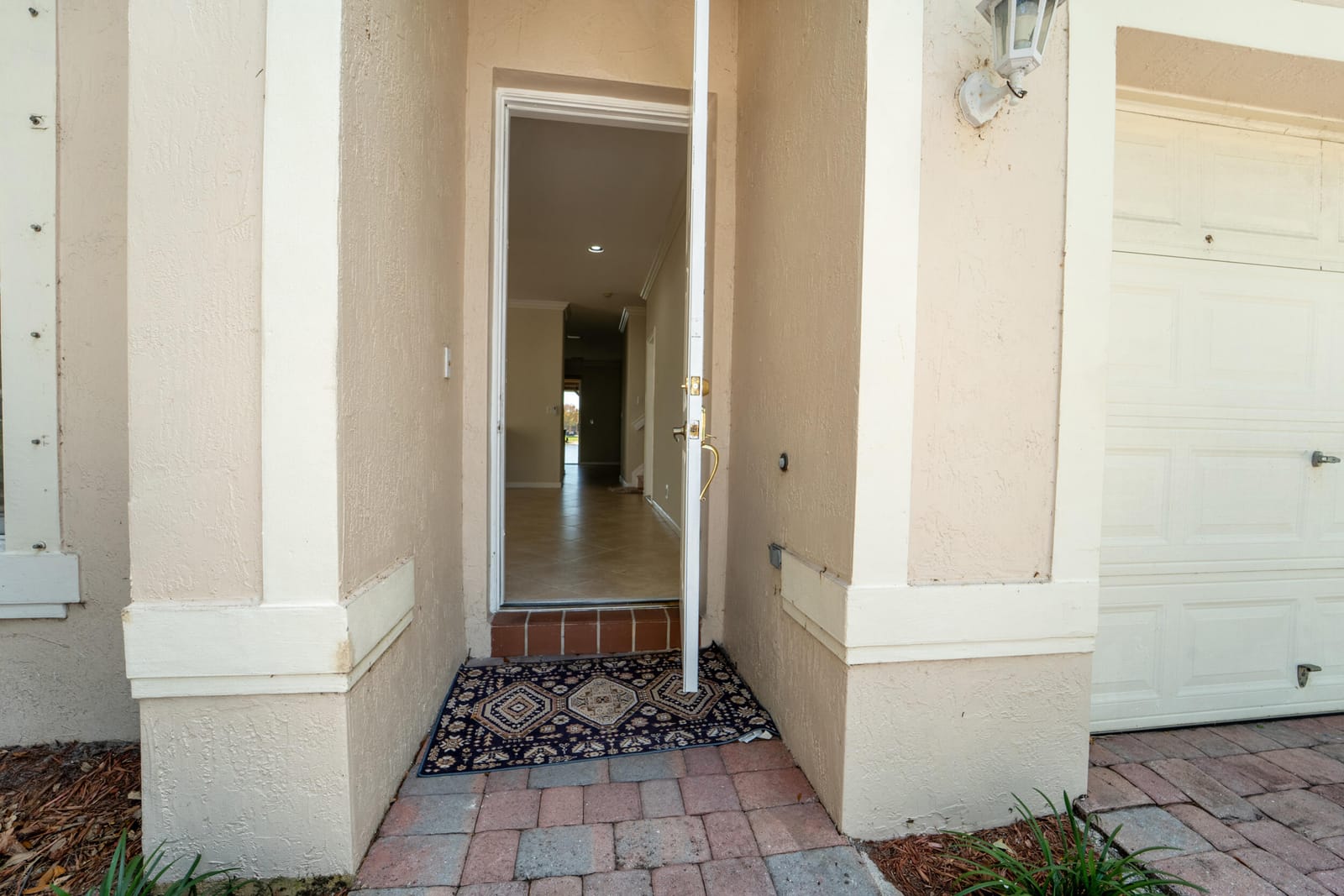 4341 NE Lake Lucerne Circle NE, West Palm Beach, FL 33409 photo 4
