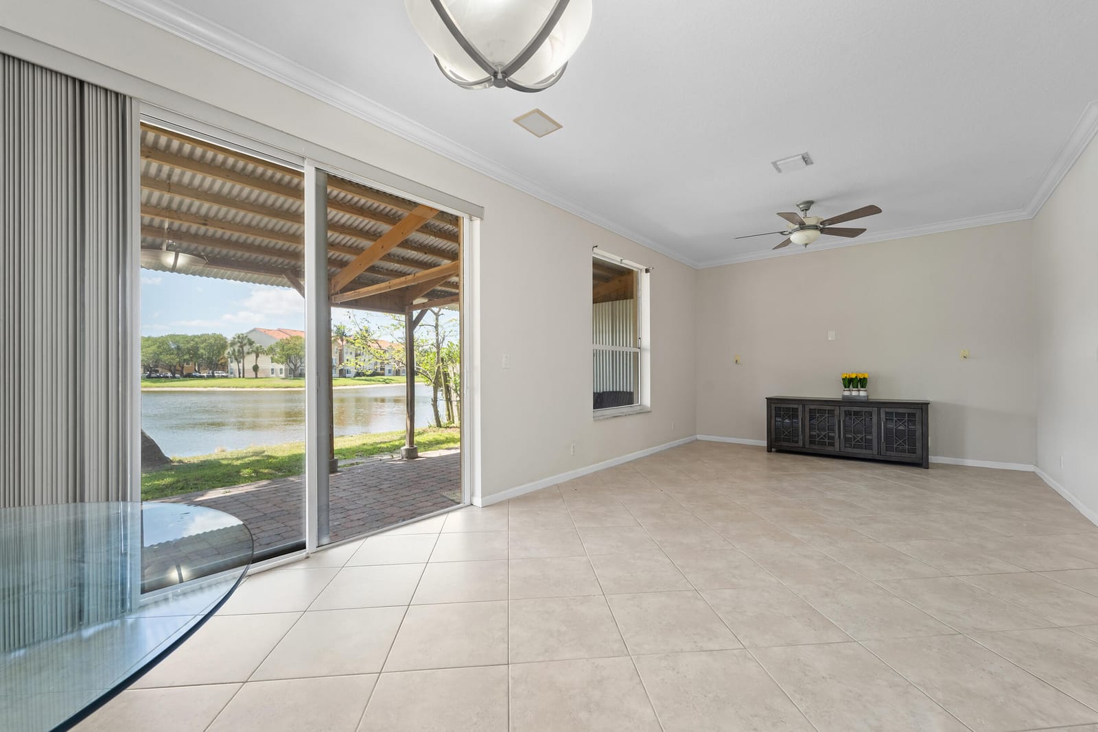 4341 NE Lake Lucerne Circle NE, West Palm Beach, FL 33409 photo 8
