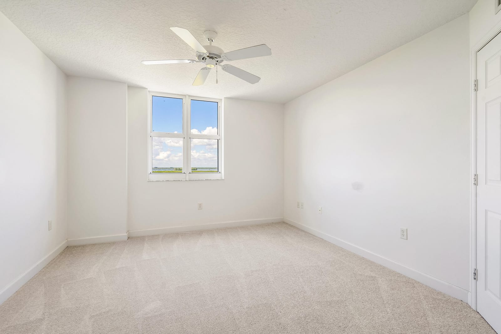 5049 N Highway A1a 901, Hutchinson Island, FL 34949 photo 24