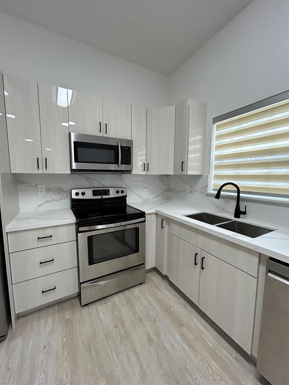 16223 Emerald Cove Road 16223 — photo 11