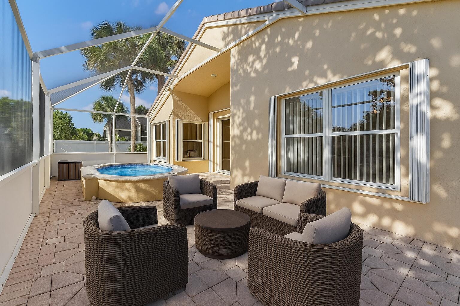 8218 Palm Gate Drive, Boynton Beach, FL 33436 photo 3