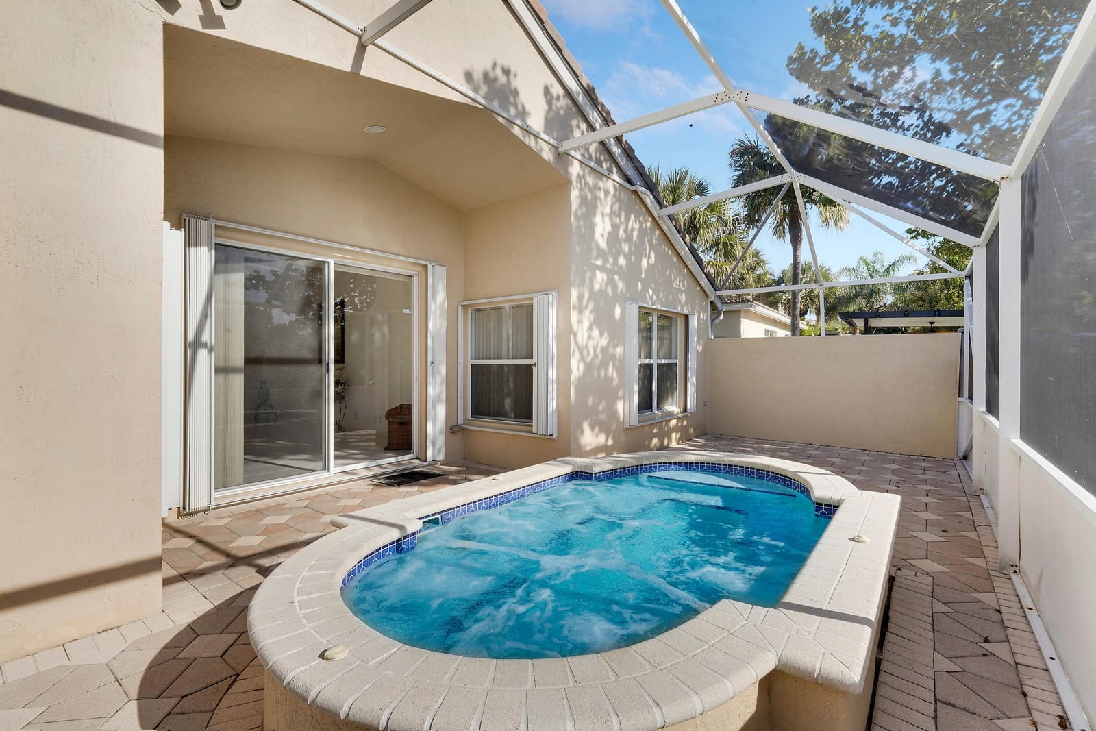 8218 Palm Gate Drive, Boynton Beach, FL 33436 photo 5