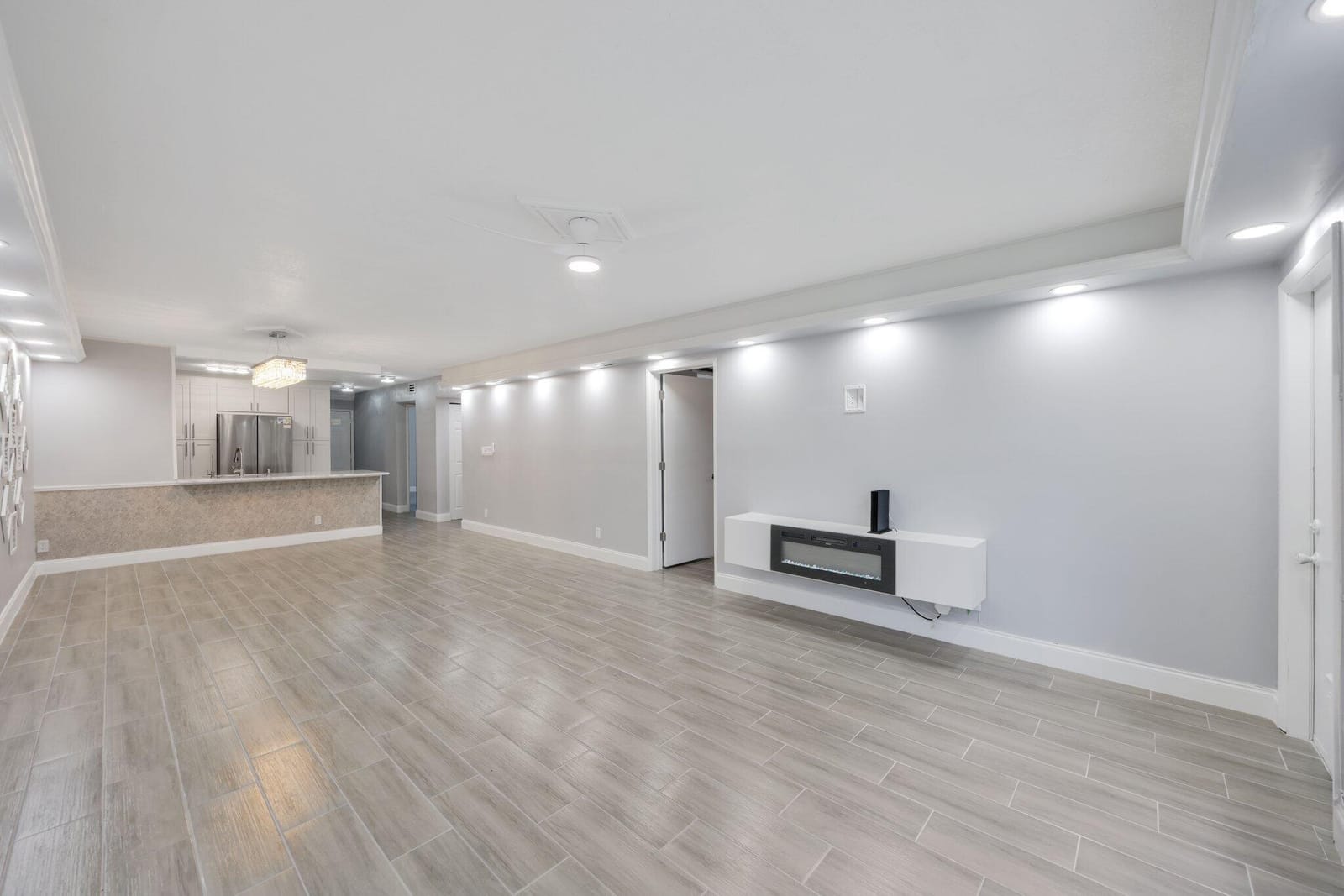 9305 Flynn Circle 8 — photo 12