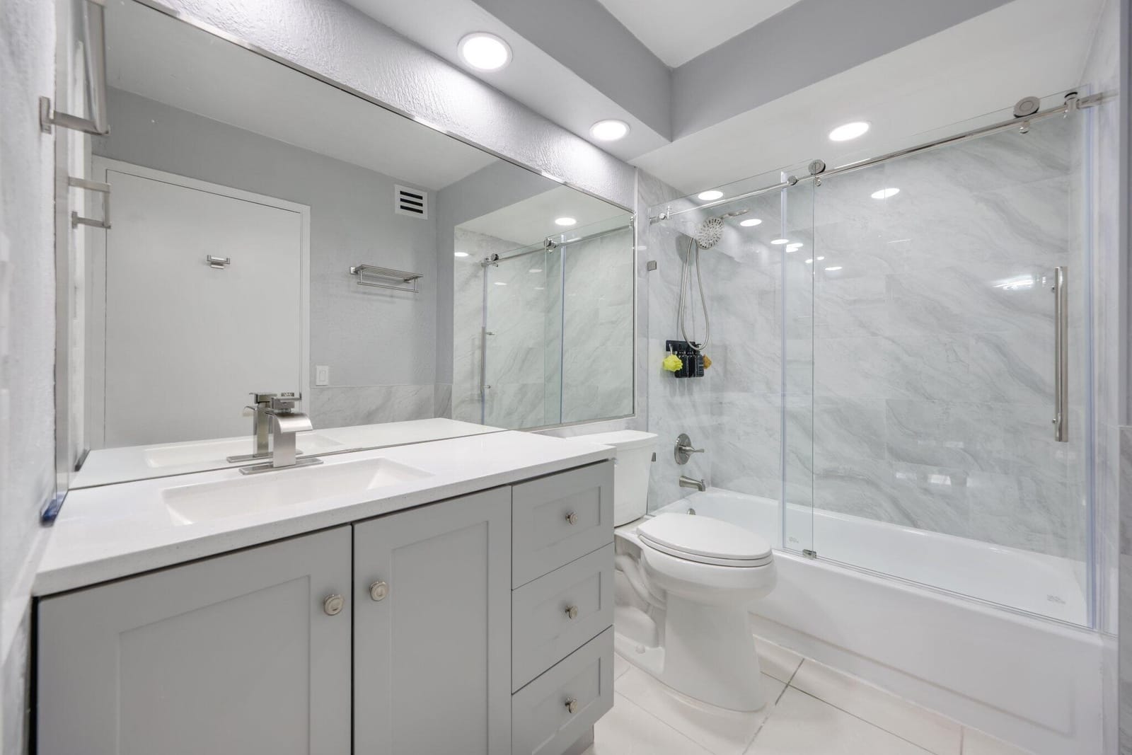 9305 Flynn Circle 8, Boca Raton, FL 33496 photo 20