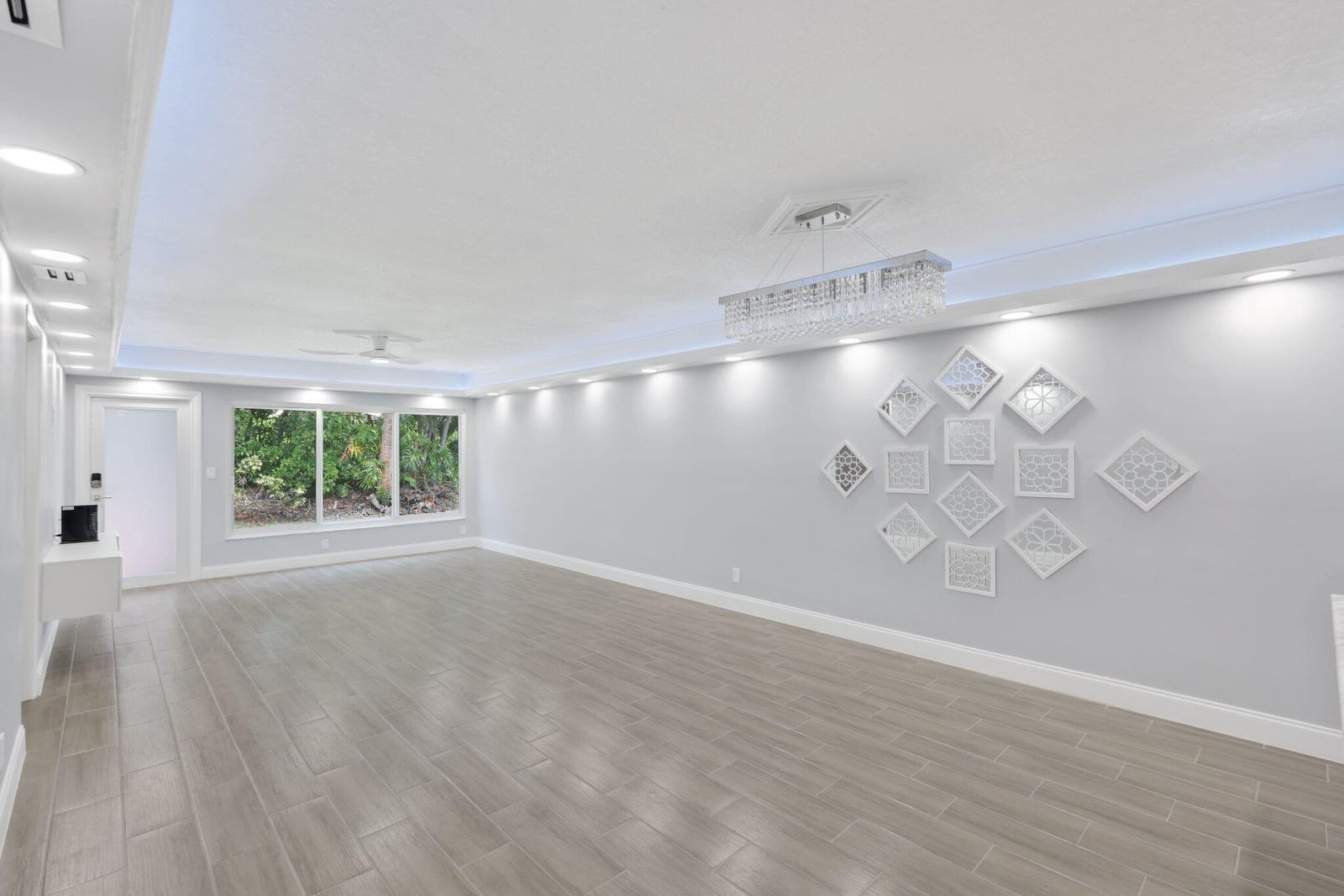 9305 Flynn Circle 8 — photo 3