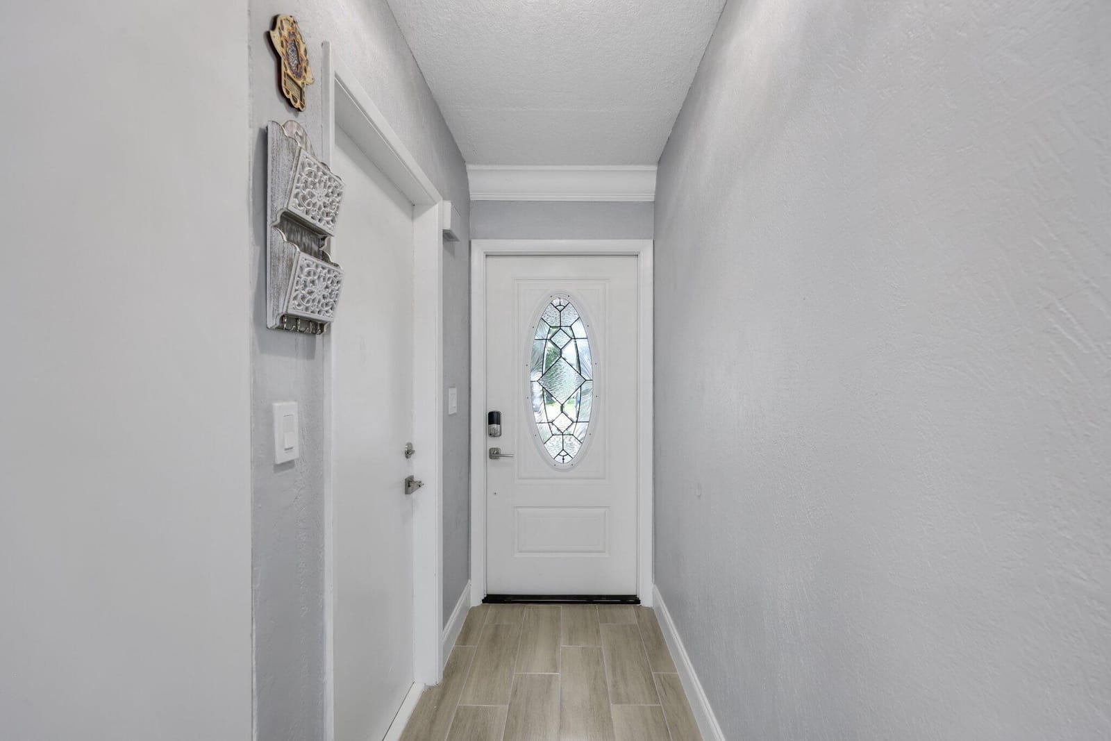 9305 Flynn Circle 8 — photo 4