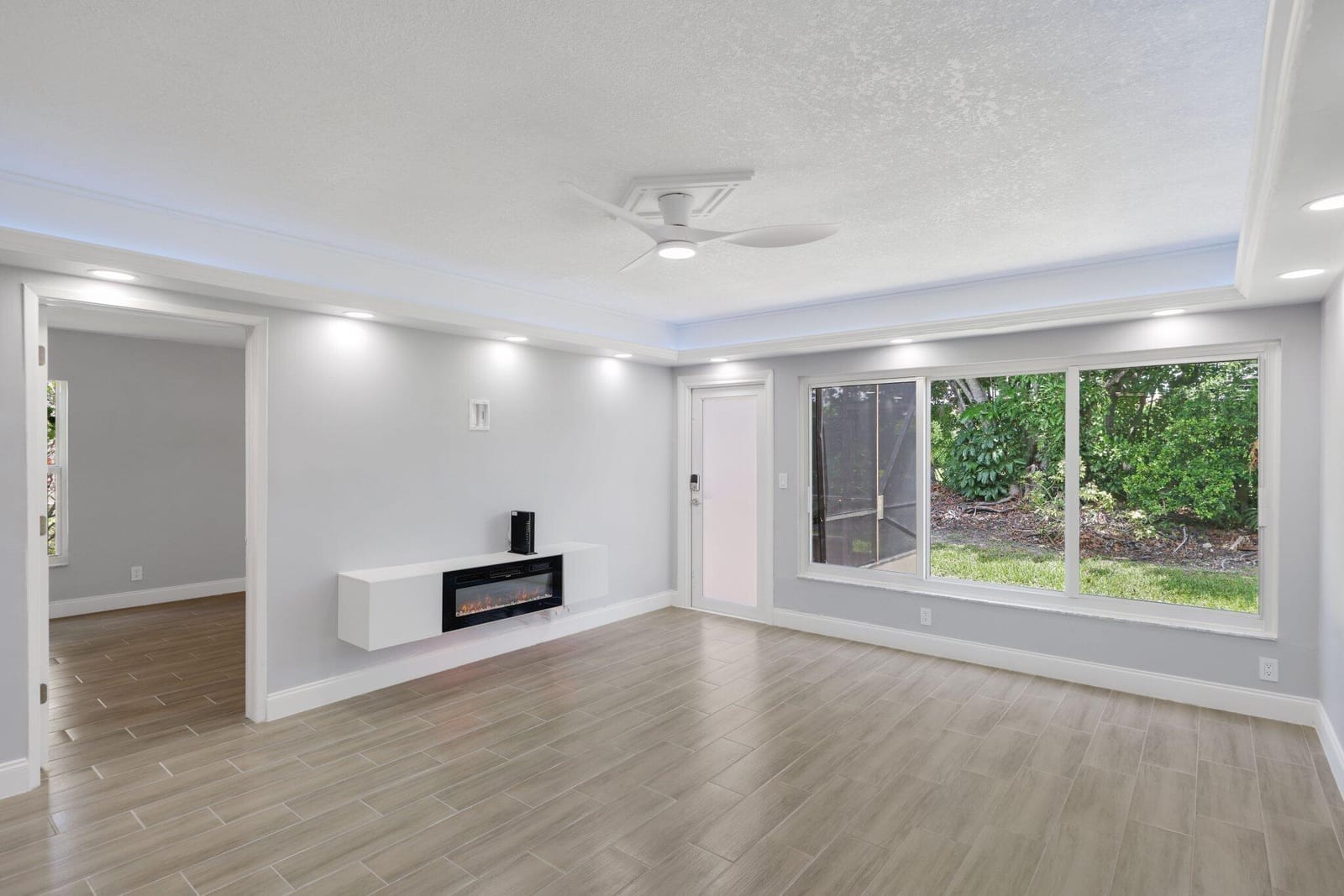 9305 Flynn Circle 8 — photo 10