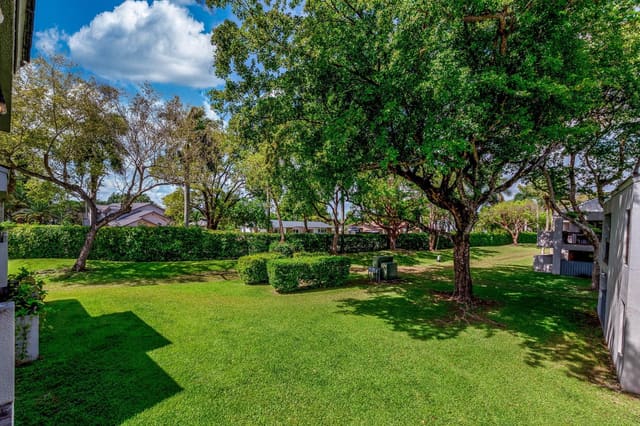 13240 SW 88th Lane 208E, sold in Calusa Club Village, Miami, FL