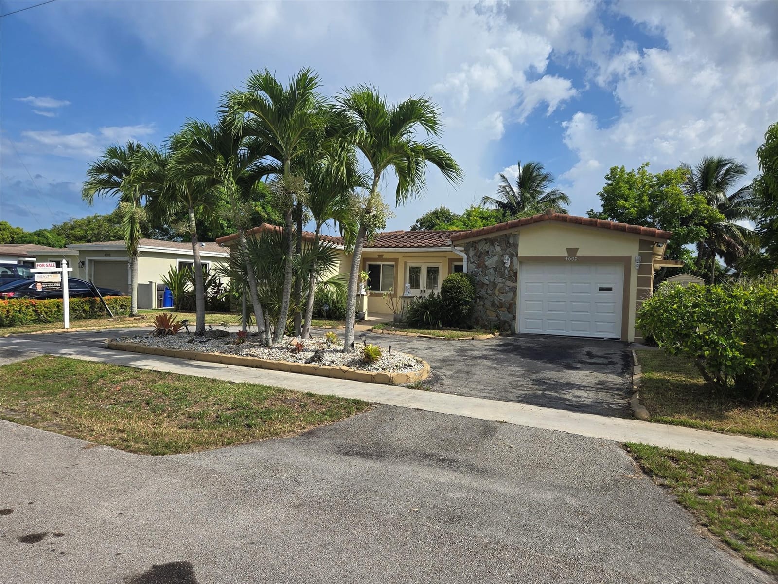 4600 NW 39th Street, Lauderdale Lakes, FL 33319 photo 4