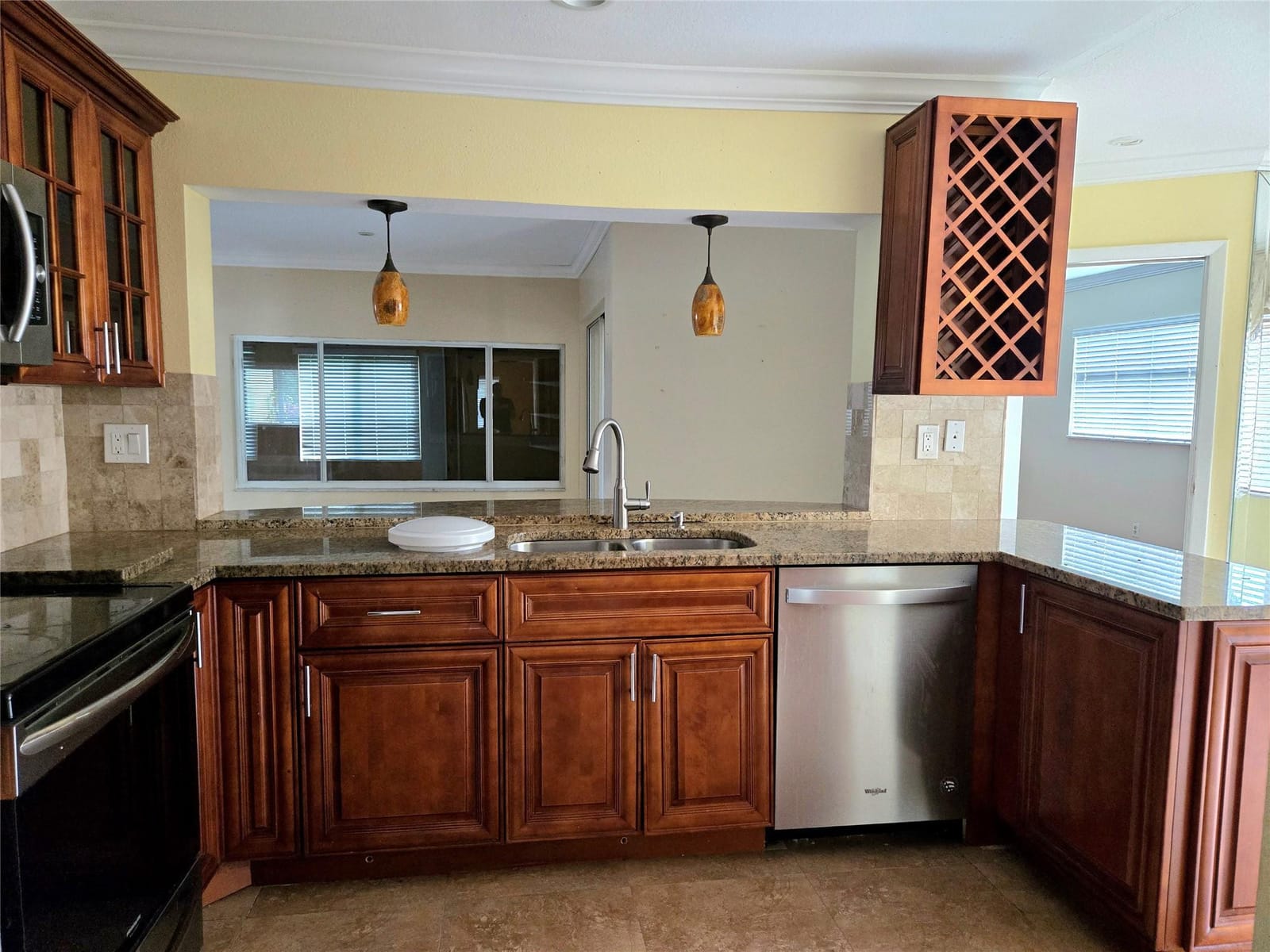 4600 NW 39th Street, Lauderdale Lakes, FL 33319 photo 9