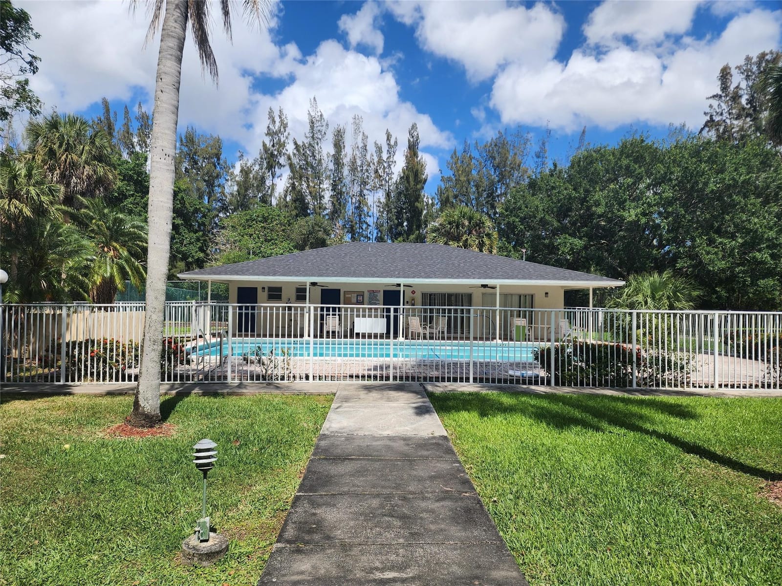 5090 SW 64th Avenue 204B, Davie, FL 33314 photo 25