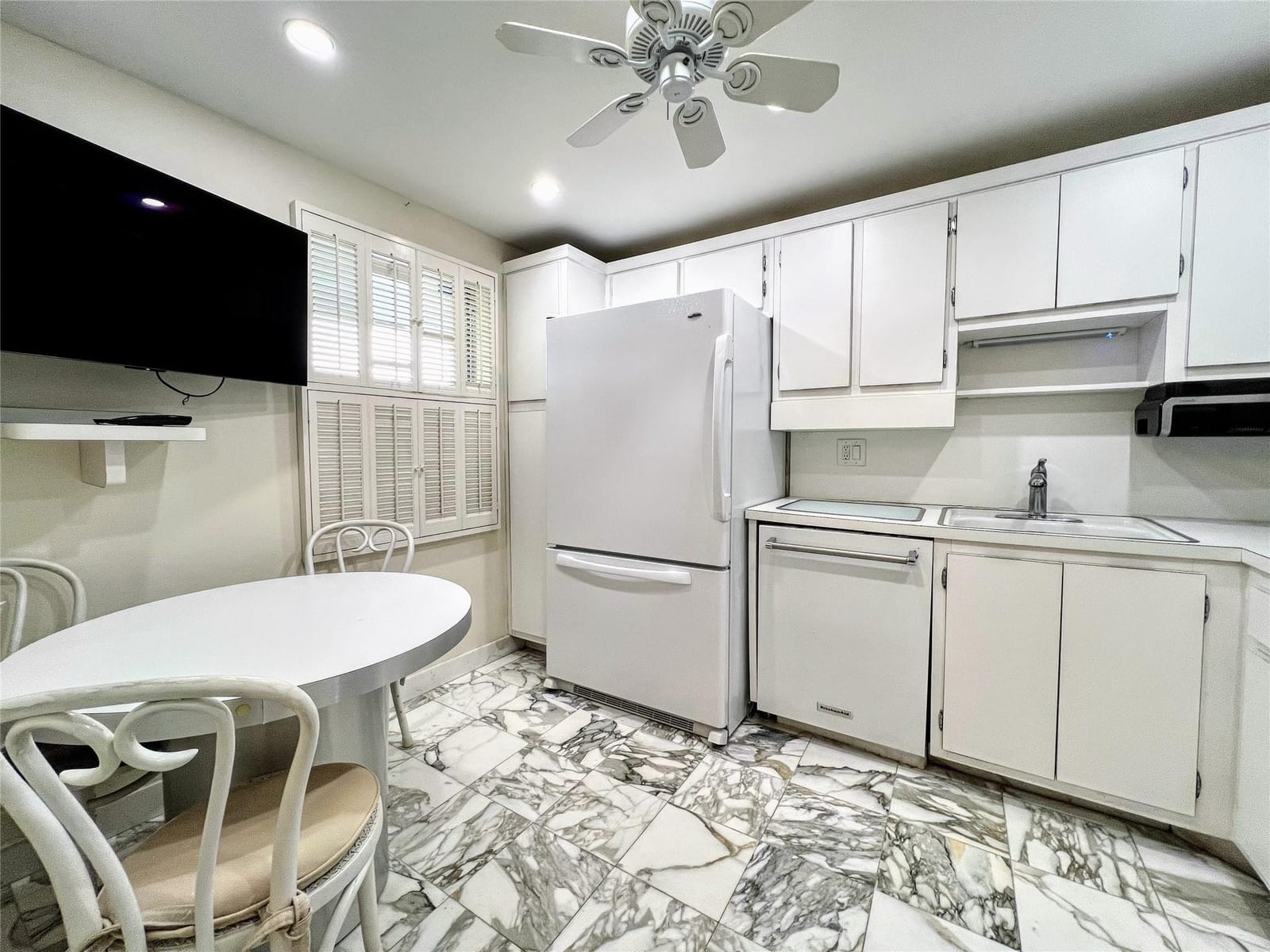 625 Oaks Drive 901 — photo 10