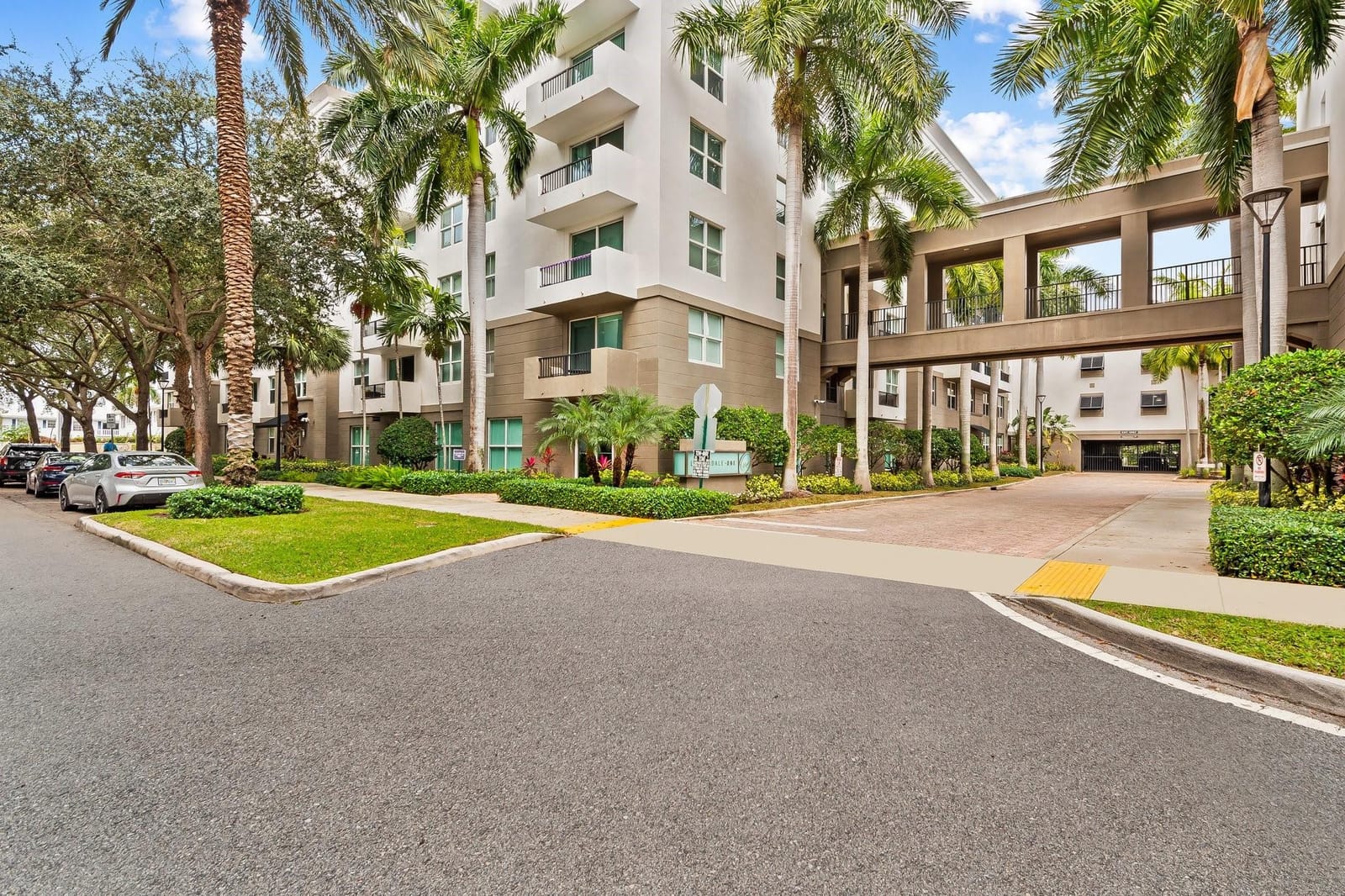 2401 NE 65th Street 312, Fort Lauderdale, FL 33308
