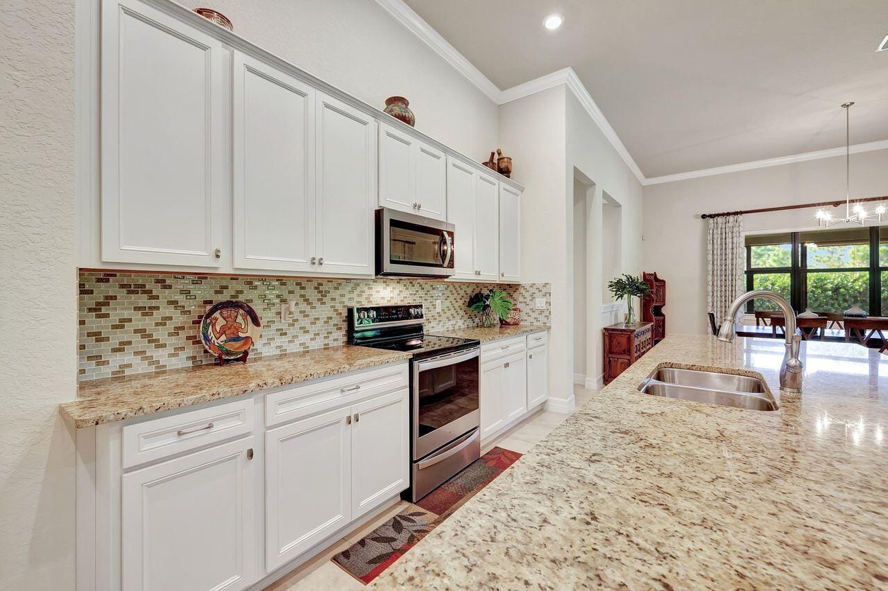 964 SW Canoe Creek Terrace — photo 11