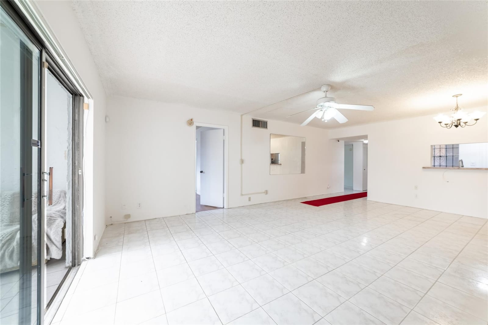 4211 NW 41st Street 201, Lauderdale Lakes, FL 33319