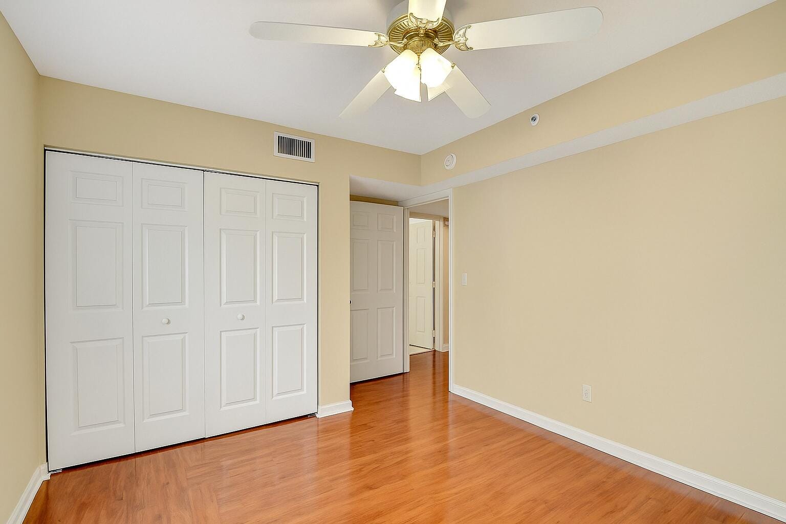12560 Majesty Circle 401, Boynton Beach, FL 33437 photo 13