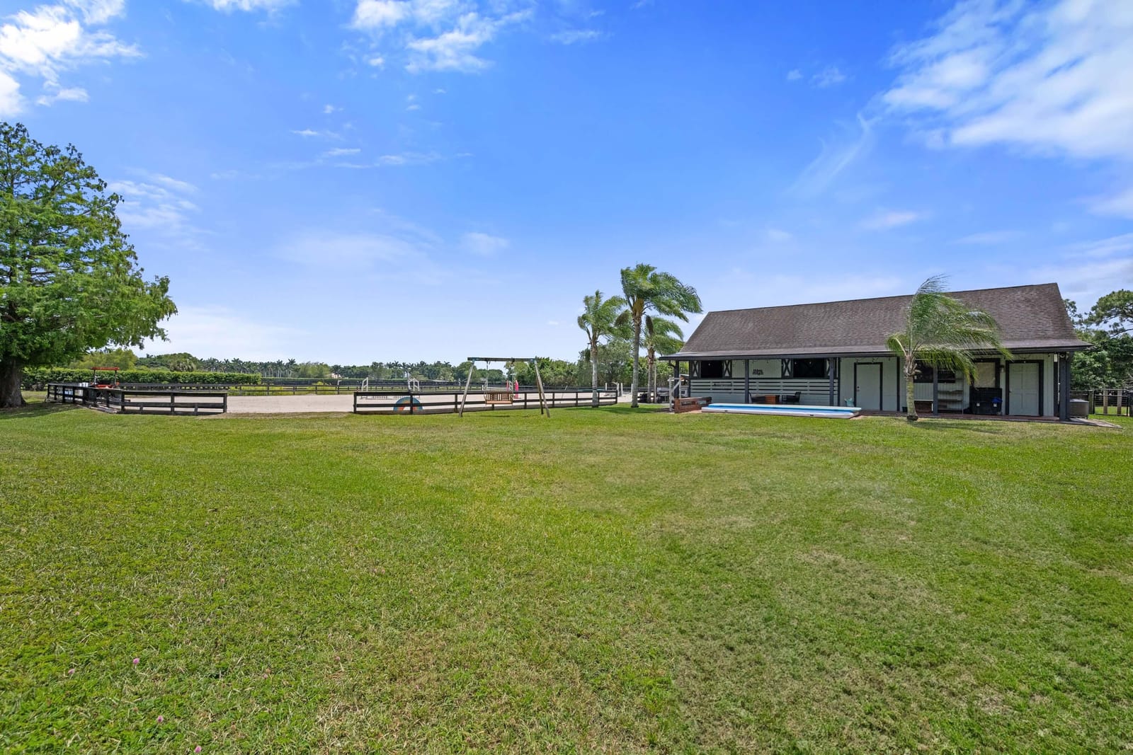 16820 Deer Path Lane, Wellington, FL 33470 photo 4