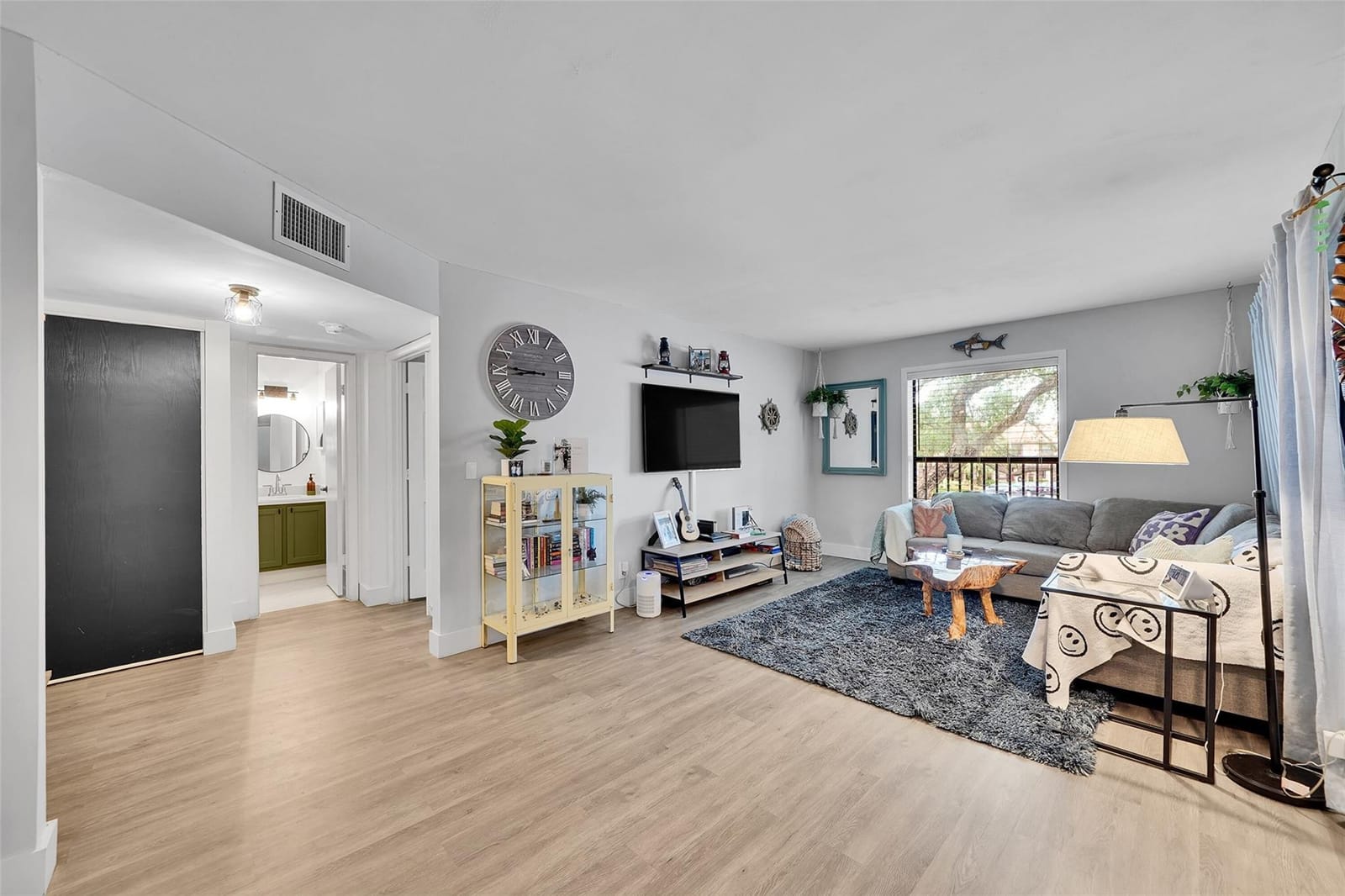 3867 Cocoplum Circle 35110, Coconut Creek, FL 33063