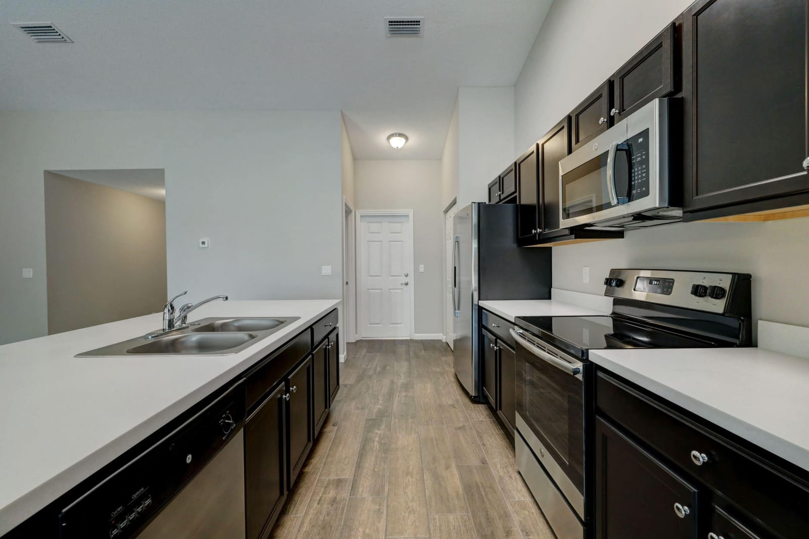 3781 SW Lafleur Street — photo 10