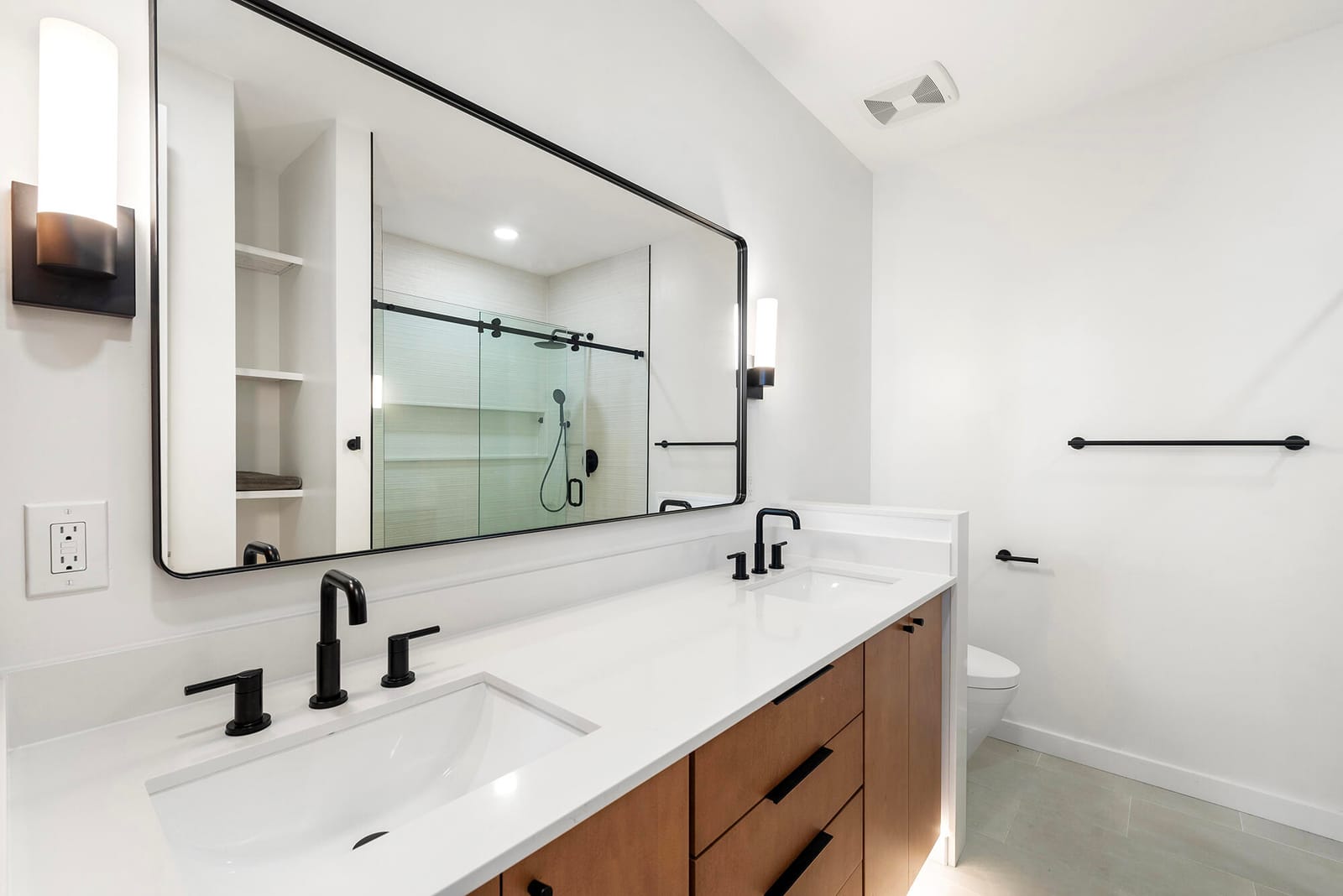 335 SE 6th Avenue 405, Delray Beach, FL 33483 photo 18
