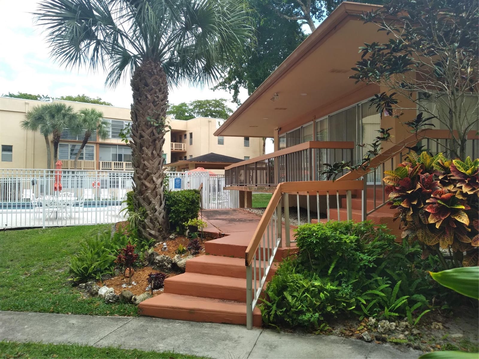 8390 Lagos De Campo Boulevard 203, Tamarac, FL 33321 photo 29