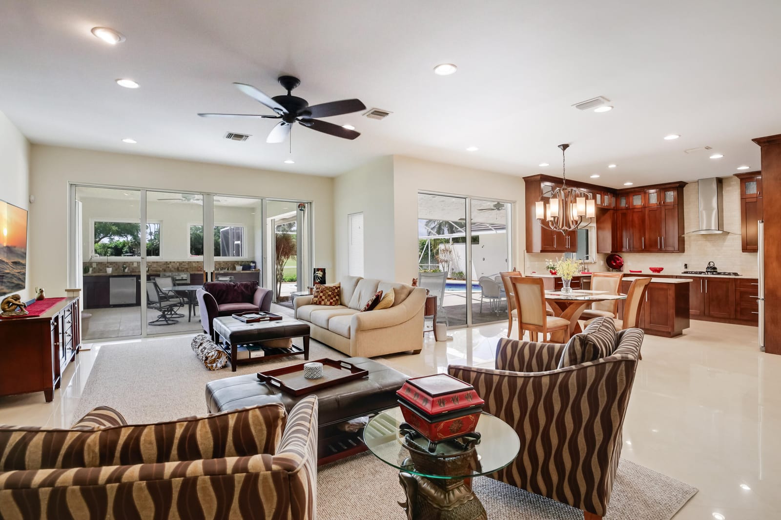 391 Glenbrook Drive, Atlantis, FL 33462 photo 14
